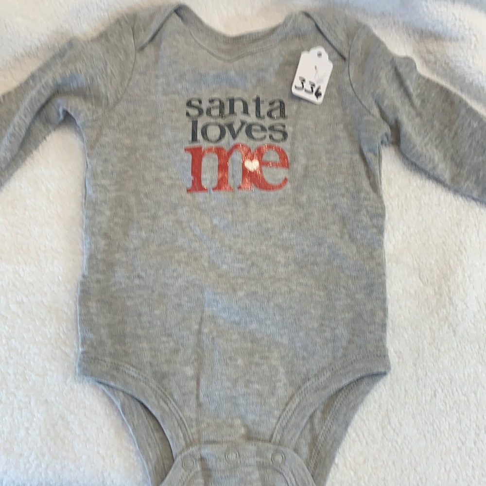 CARTER’S NWOT SANTA ONSIE SZ 6 MONTHS